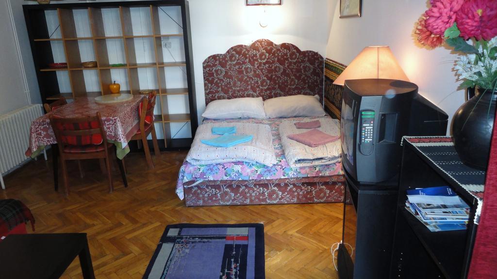 Garibaldi 5 Apartments & Rooms Budapeste Exterior foto